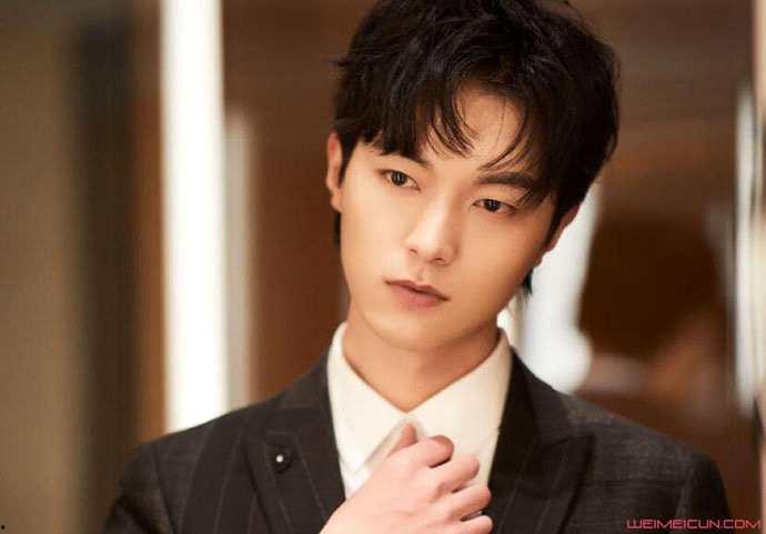 魏天浩背景,从平凡走向卓越的奋斗历程