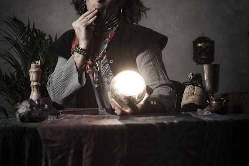 鬼故事 背景音乐