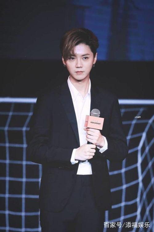 鹿晗资料简介身高体重,身高186cm，体重65kg，魅力四溢的青春偶像”